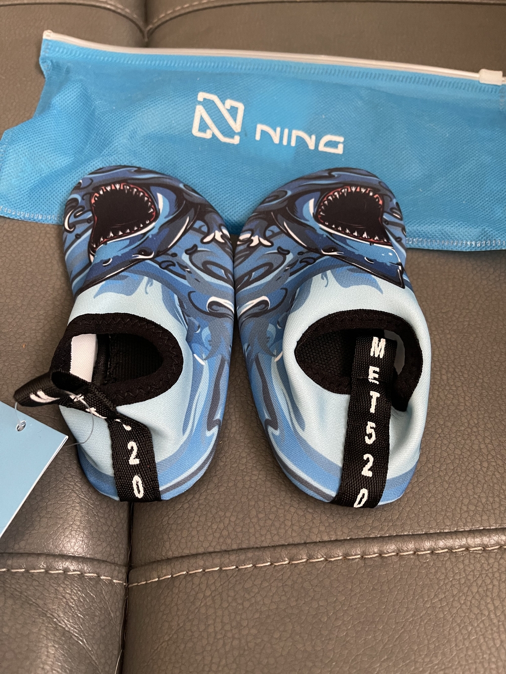 New Toddler Shark Water Shoes / Aqua Socks – Size 2